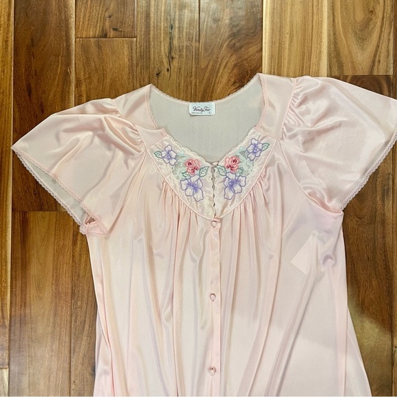 Vanity Fair Vintage Women’s Silk Nightgown Pink Embroidered Lace Trim Size Large - Picture 5 of 14